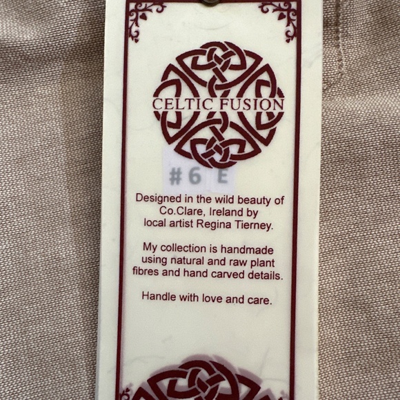 Beautiful handmade blouse - Picture 3 of 14